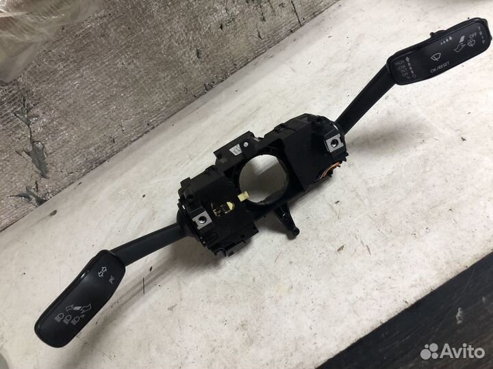 Подрулевые переключатели Volkswagen Polo 6