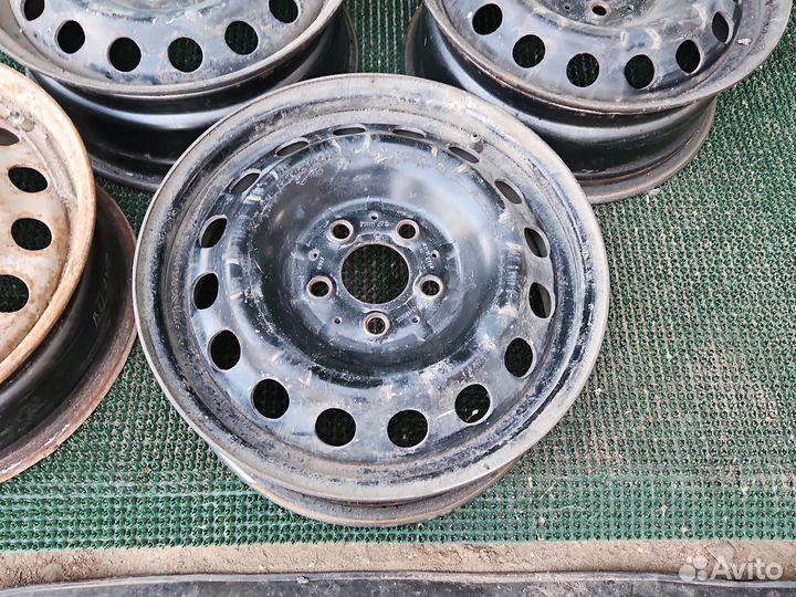 Штамп Mercedes Vito R16