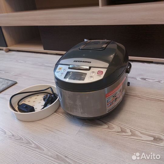Мультиварка redmond бу