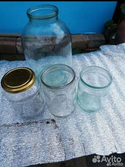 Банка стеклянная