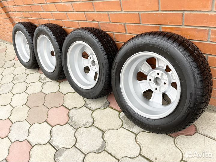 R14 Tigar Winter 1 185/65, PCD 4x100 DIA 54.1