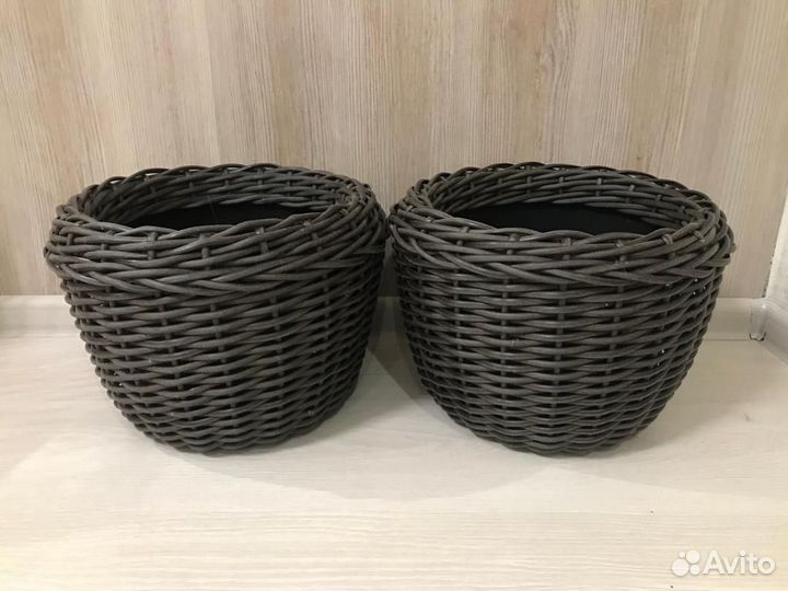 Набор кашпо из ротанга