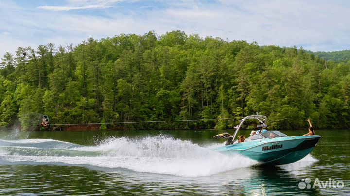 New Катер Malibu Wakesetter 22 LSV 2025