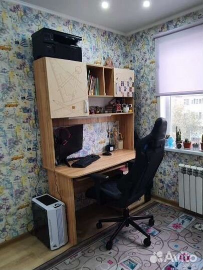 Рабочий стол для школьника