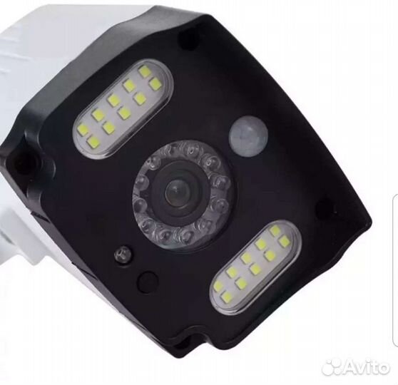 Уличный светильник с датчиком движения