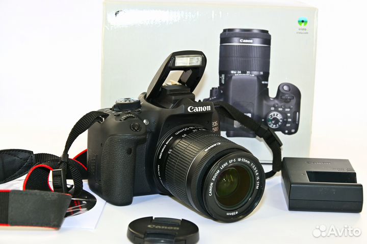 Canon EOS 750D/T6i 24.0MP цифрозеркалка Kit 18-55