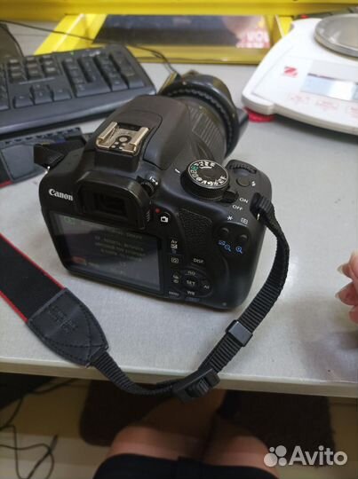 Canon EOS 1200D Kit+Canon 18-55mm f/3.5-5.6 EF-S I