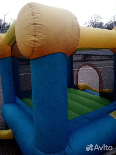 1+1 в подарок. Надувные детские батут с горкой