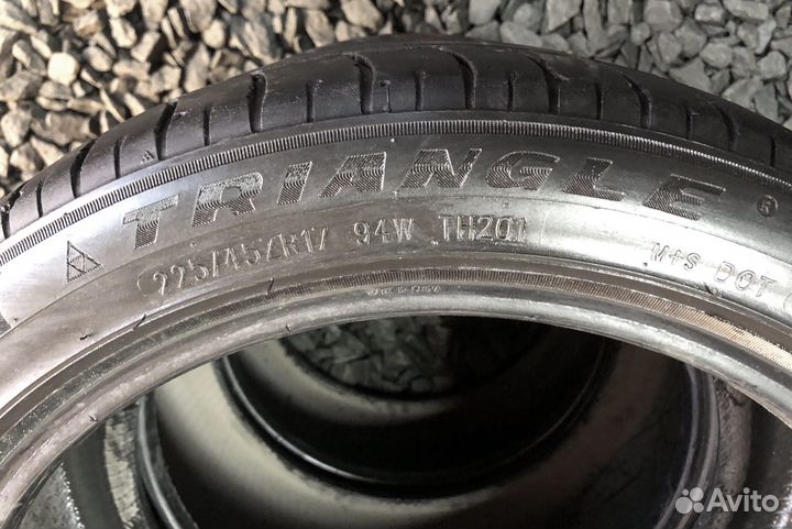 Triangle Sportex TSH11 225/45 R17