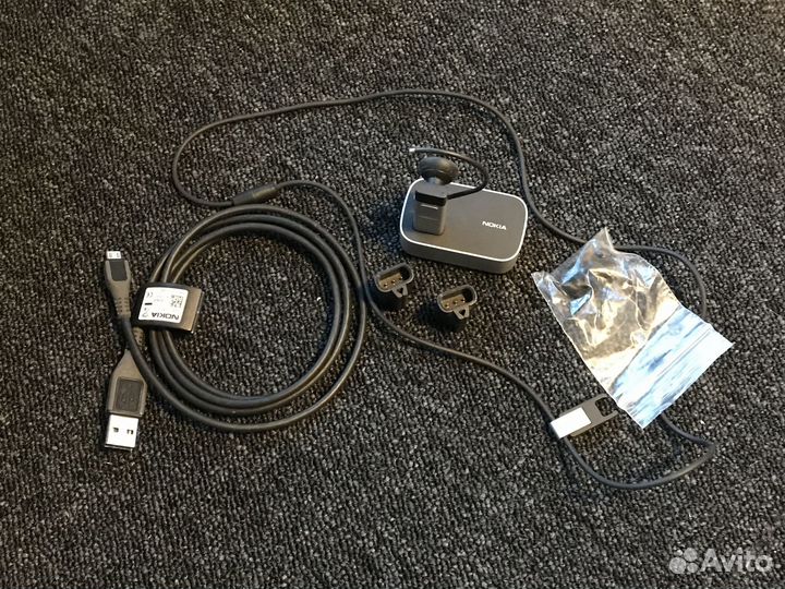 Беспроводная гарнитура Nokia