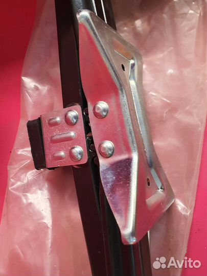 Домкрат ромб 1300 кг