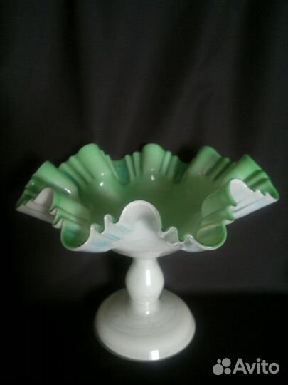 Ваза. Сухарница. Тарелка.Сахарница