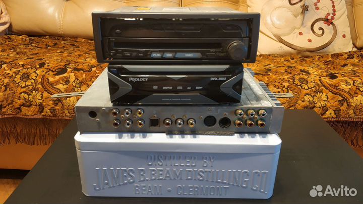 Мультимедийный центр Alpine IVX-C806 + DVD MP3