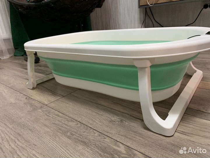 Ванночка для купания с термометром