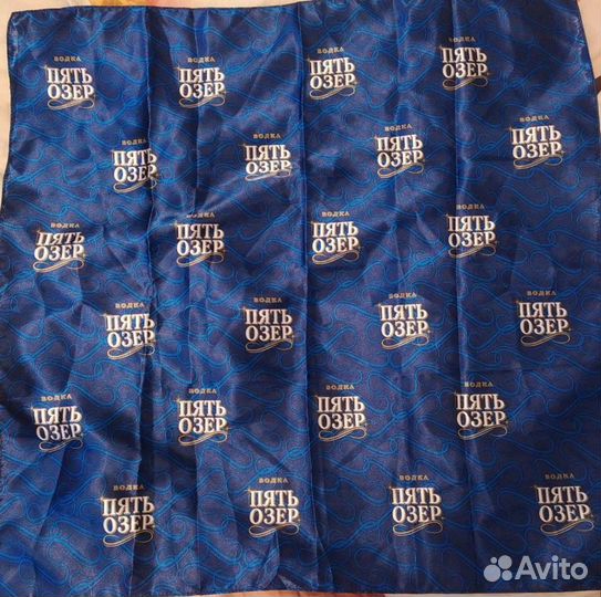 Женские брендовые платки