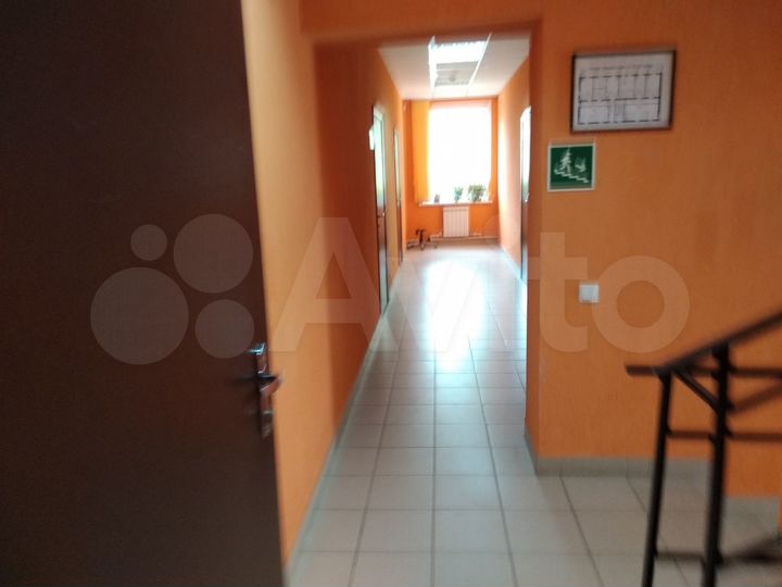 Офисное здание, 840 м²