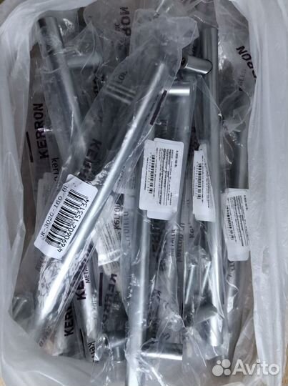 Ручка-рейлинг. Металлическая матовый хром