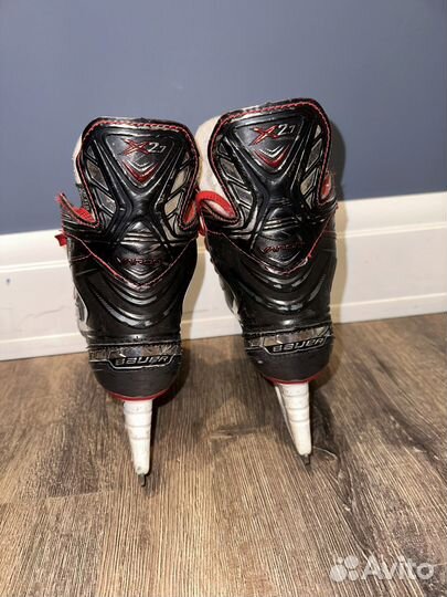 Хоккейные коньки bauer vapor 2.7