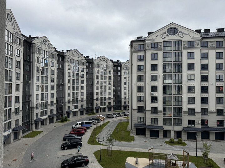 2-к. квартира, 63,1 м², 8/9 эт.