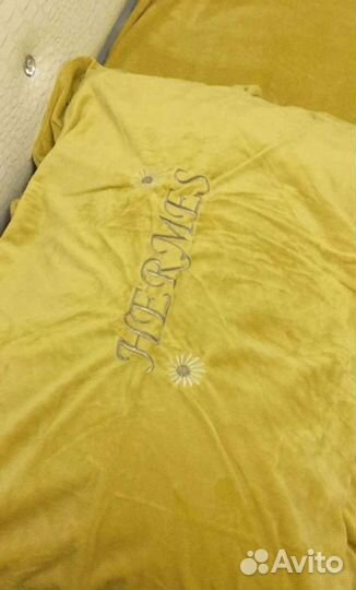 Покрывало с наволочками из бархата hermes О.А.Э