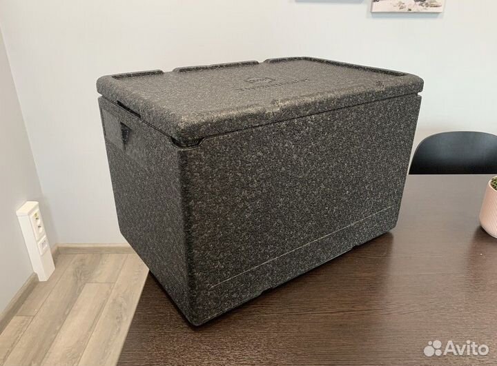 Термоконтейнер медицинский 60 литров