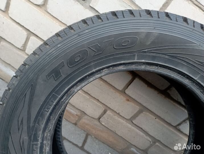 Marshal Winter Portran CW11 215/65 R16