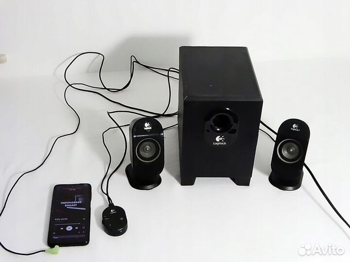 Качественная акустика 2.1 25W