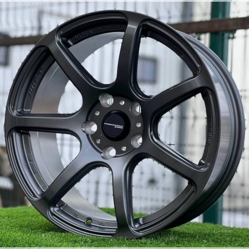Литые диски WORK Emotion T7R 8×R17 5×114.3