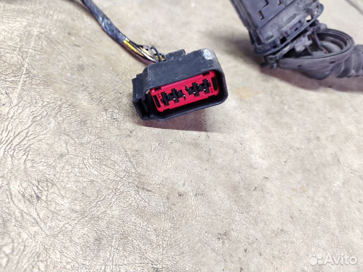 Проводка передней правой двери Ford focus 2