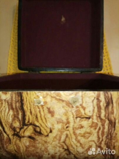 Шкатулка деревянная