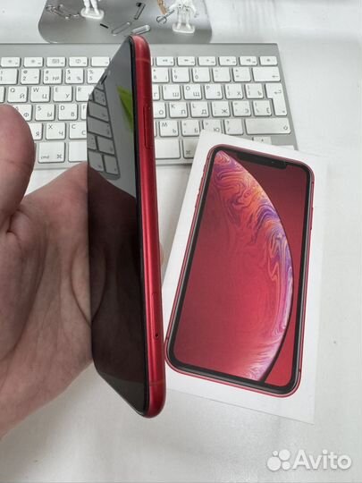 iPhone Xr, 64 ГБ