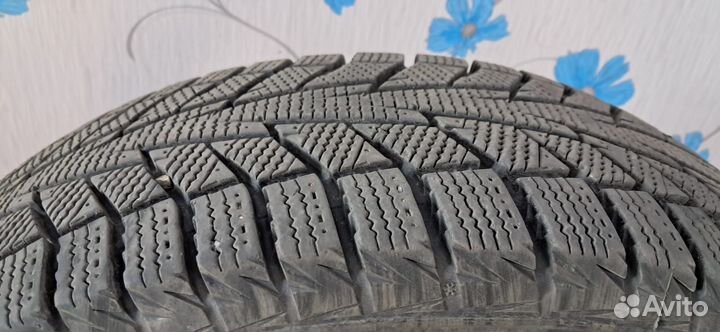 Hankook Winter I'Cept IZ2 185/70 R14