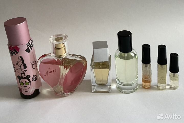 Женские духи пакетом