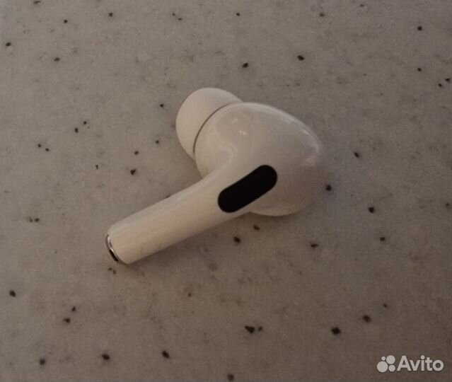 Левый наушник Airpods Pro оригинал бу