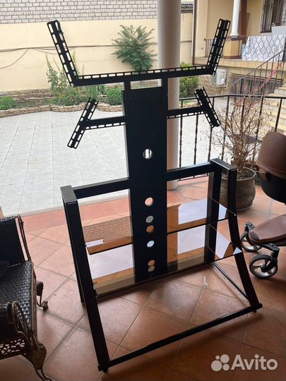 Подставка под телевизор