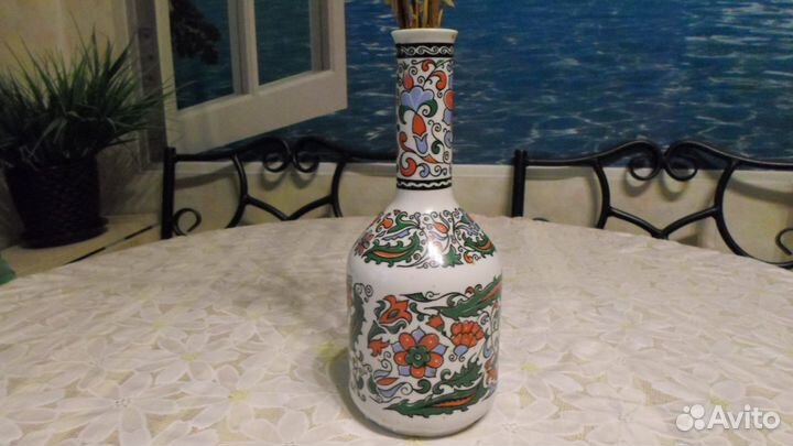 Керамическая интерьерная бутылка