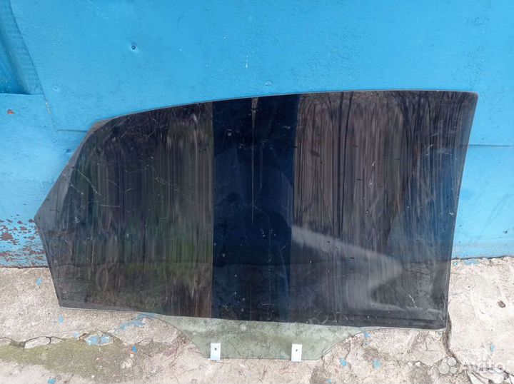 Стекло заднее левое на Chevrolet Lacheti