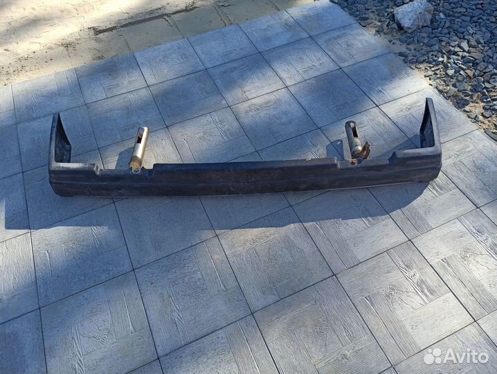 Задний бампер 2107