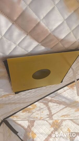 Палатка туристическая 4 местная бу