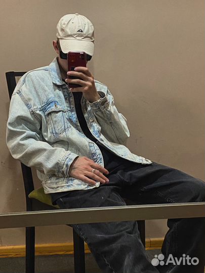 Джинсовая куртка pull and bear