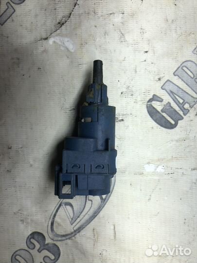 Датчик педали сцепления Skoda Fabia