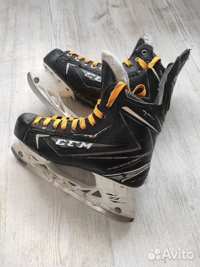 Хоккейные коньки CCM Ribcor 70K SR 7 EE