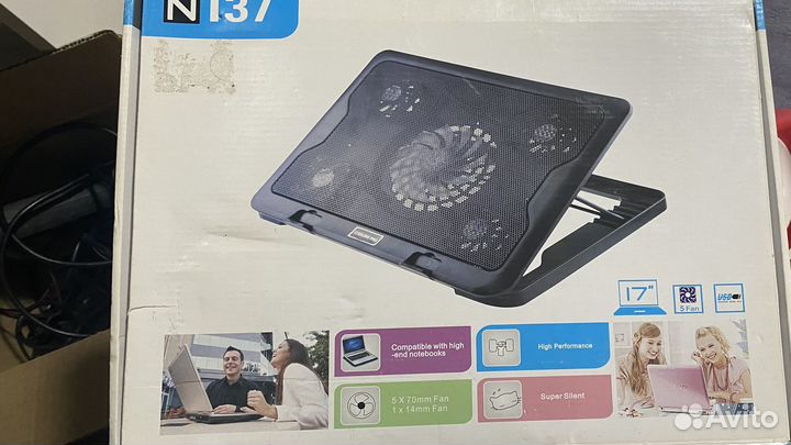 Охлаждающая подставка вентилятор для ноутбука