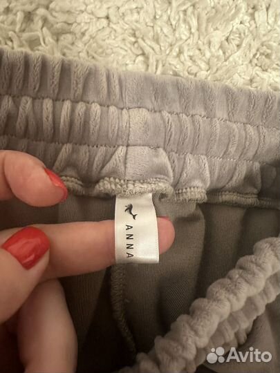 Костюм женский