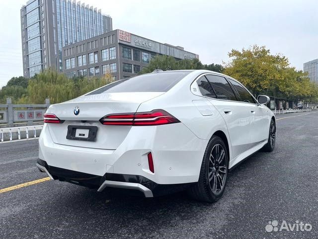 BMW 5 серия 2.0 AT, 2024, 3 000 км