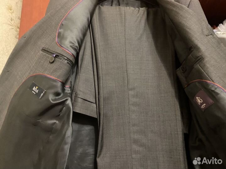 Мужской костюм английской фирмы burton