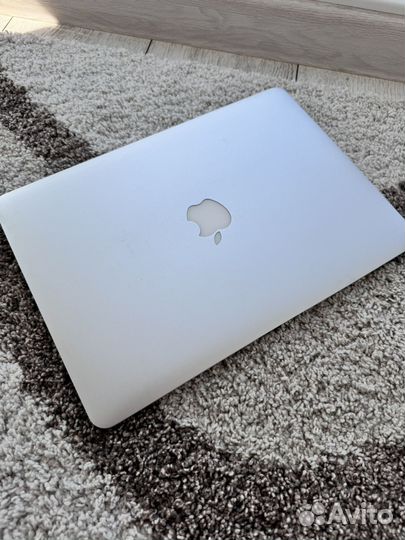 Apple macbook air 2013 a1466