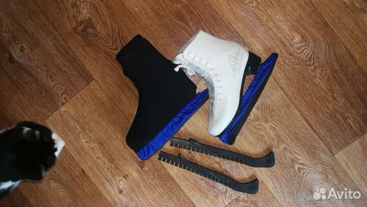 Коньки полупрофессиональные