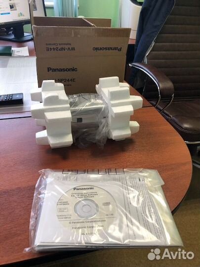 Видеокамера WV-NP244E Panasonic