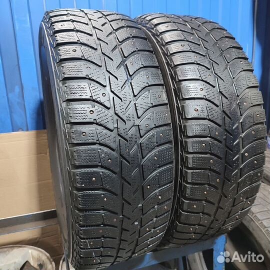 Bridgestone Ice Cruiser 5000 205/65 R16